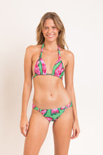 Load image into Gallery viewer, Model Front: Rio De Sol Set Set Parrots Mel