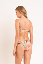 Load image into Gallery viewer, Model Back: Rio De Sol Set Set Oasis Bandeau-Reto Madrid