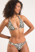 Load image into Gallery viewer, Image 07: Rio De Sol Top Top Wild-Black Mel
