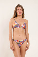 Load image into Gallery viewer, Model Front: Rio De Sol Bottom Bottom Garden-Flower Essential-Comfy