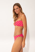 Load image into Gallery viewer, Image 03: Wednesday In Hawaii By Rio De Sol Set Set Kiko-Guava Lani Waikiki