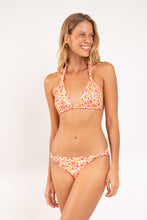 Load image into Gallery viewer, Model Front: Rio De Sol Set Set Ditsy-Butter Mel