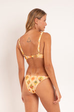 Load image into Gallery viewer, Model Back: Rio De Sol Set Set Mosaico Chantal Leblon