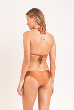 Load image into Gallery viewer, Model Back: Rio De Sol Bottom Bottom Nocciola Mel