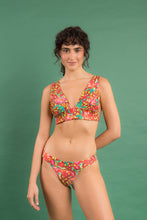 Load image into Gallery viewer, Image 09: Rio De Sol Set Set Tropics Halter-Marina Essential-Cos