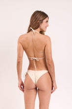 Load image into Gallery viewer, Model Back: Rio De Sol Top Top Touch-Natural Tri-Inv