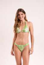 Load image into Gallery viewer, Model Front: Rio De Sol Top Top Palms Mel
