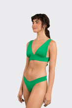 Load image into Gallery viewer, Image 04: Rio De Sol Top Top Tambourine Halter-Marina
