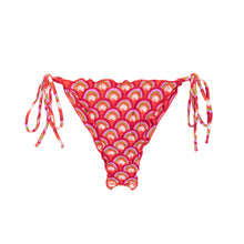 Load image into Gallery viewer, Product Front: Rio De Sol Bottom Bottom Floral-Scales Frufru-Fio
