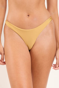 Bottom Fluity-Dourado Essential