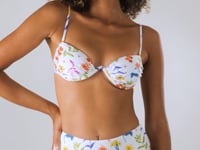 Load and play video in Gallery viewer, Video: Rio De Sol Top Top Countryside Kyra
