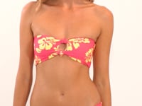 Load and play video in Gallery viewer, Video: Wednesday In Hawaii By Rio De Sol Bottom Bottom Pua-Guava Waikiki
