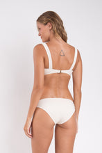 Load image into Gallery viewer, Model Back: Rio De Sol Bottom Bottom Malibu-Natural Essential-Comfy
